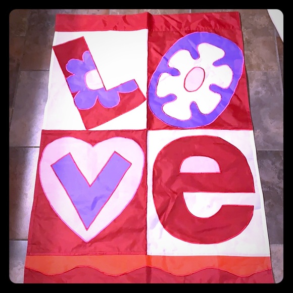 Full Size Flag - Hearts Valentine - Picture 1 of 3